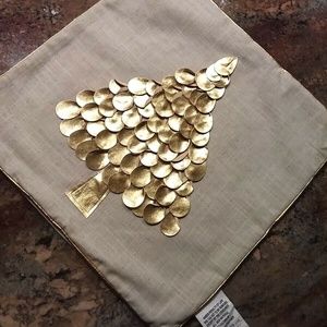 Nourison Industries Holiday Tree  Linen / Polyester Blend Pillow Cover 17"